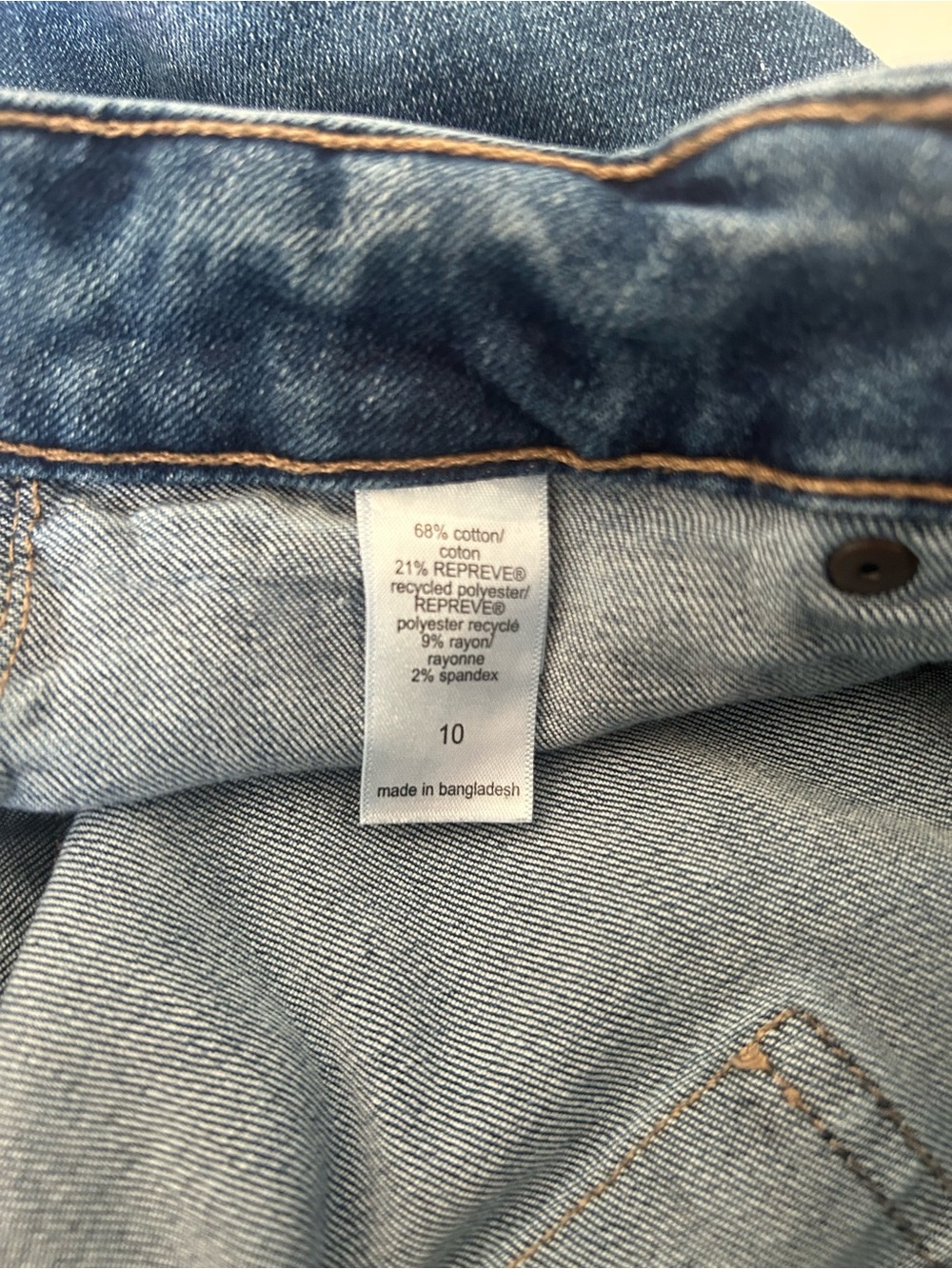 Maurices Blue Rolled Hem Denim Shorts Women’s Size 10 - Picture 6 of 8